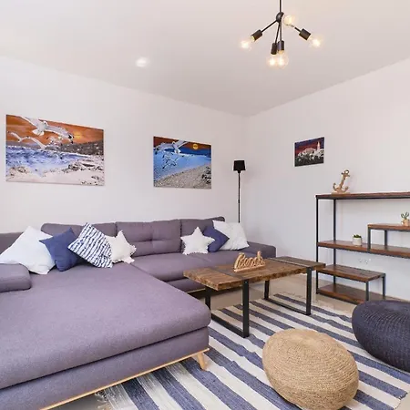 別荘 Ferienhaus Mit Privatpool Fur 6 Personen Ca 135 Qm In Miholascica, Kvarner Bucht Cres *