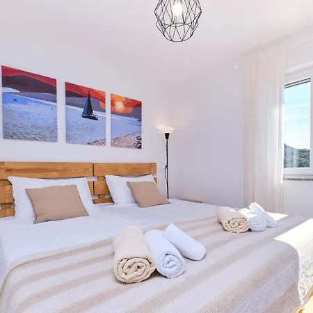別荘 Ferienhaus Mit Privatpool Fur 6 Personen Ca 135 Qm In Miholascica, Kvarner Bucht Cres *